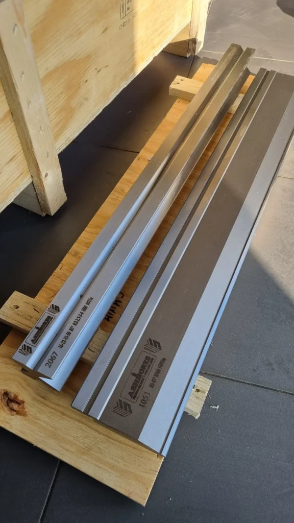 Matryce do zaginania blach nierdzewnych i ocynkowanych